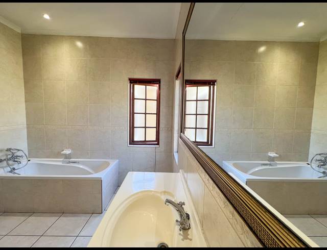 4 BEDROOM HOUSE FOR SALE IN BEDFORDVIEW